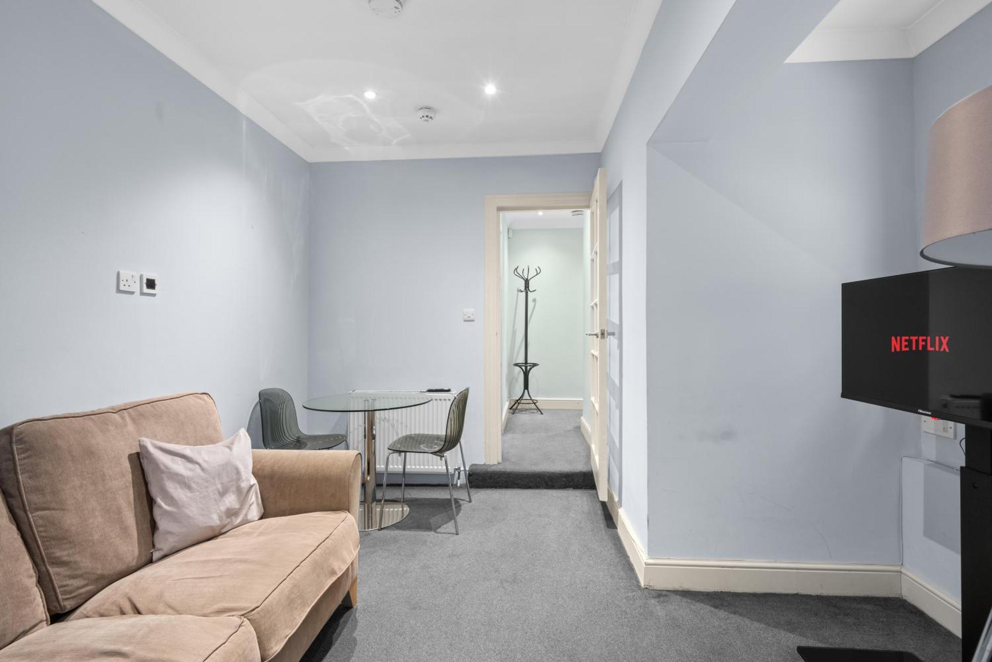 Apartamento Londwell, Boutique Bliss Nestled In Knightsbridge By Harrods Londres Exterior foto