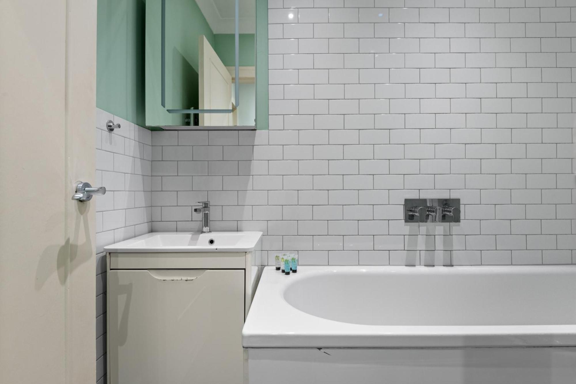 Apartamento Londwell, Boutique Bliss Nestled In Knightsbridge By Harrods Londres Exterior foto